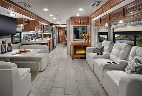 Rv usa - Sep 30, 2023 · Just like hotel rooms, RV costs vary quite a bit based on the size, type, age, and features of the RV. A small trailer can cost as little as £25/night ($30 USD), while luxurious …